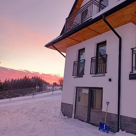 Gorskie Tarasy 別荘