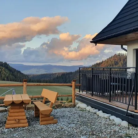 Gorskie Tarasy Holiday home *