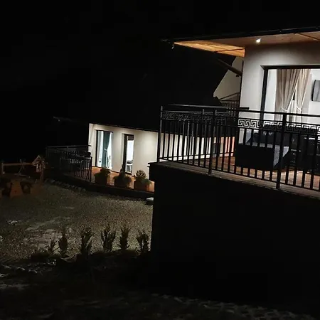 Gorskie Tarasy Holiday home *